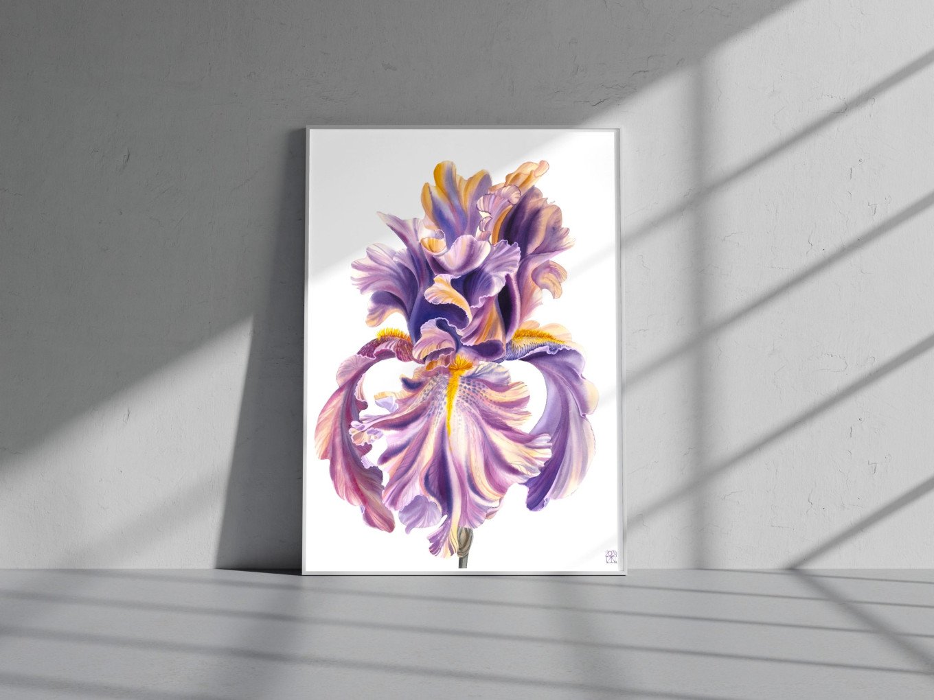 Iridescent Elegance